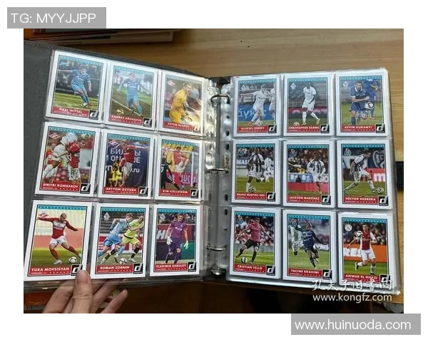 铁板足球球星卡收藏价值与独特魅力深度解析